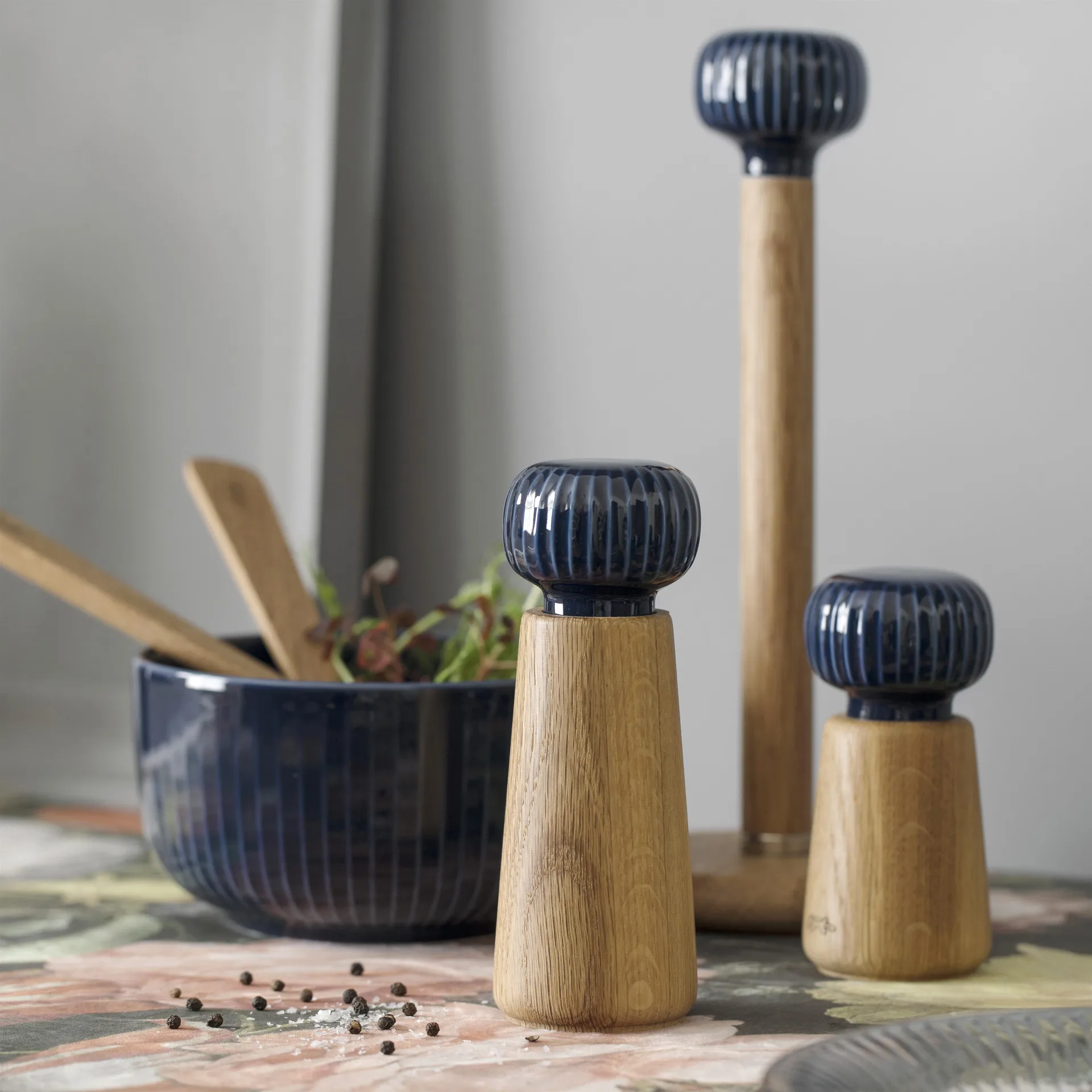Hammershøi köksrullehållare, indigo Kähler