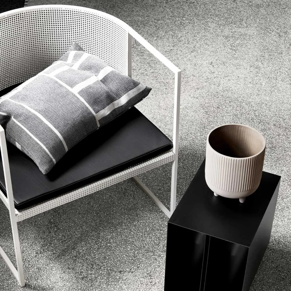Bauhaus loungefåtölj, black Kristina Dam Studio