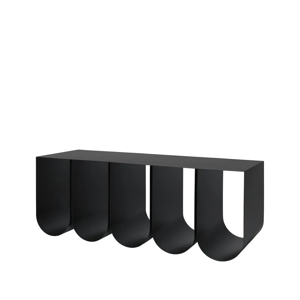 Curved bänk, Black Kristina Dam Studio