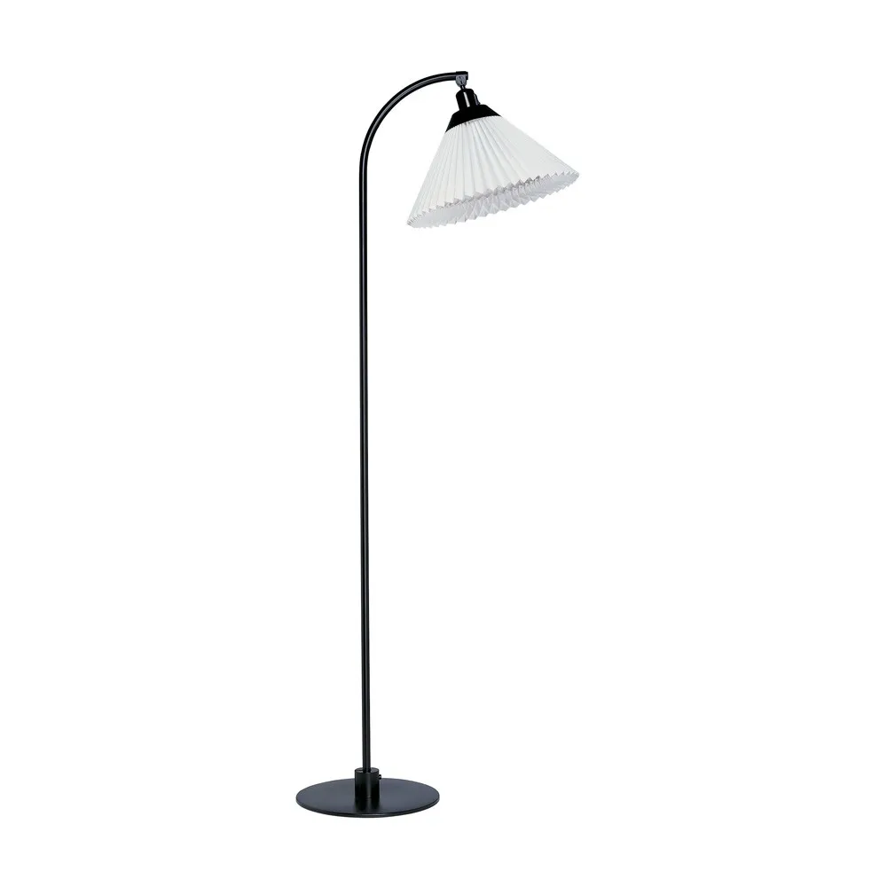 368 golvlampa, svart matt Le Klint