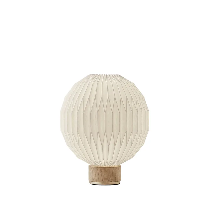 375 bordslampa - vit, x-small- pappskärm, lampfot i ek - Le Klint