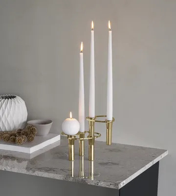 Curve Ljusstake - gold, tray - LIND DNA