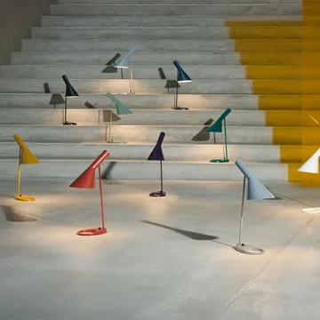 AJ bordslampa - Svart - Louis Poulsen