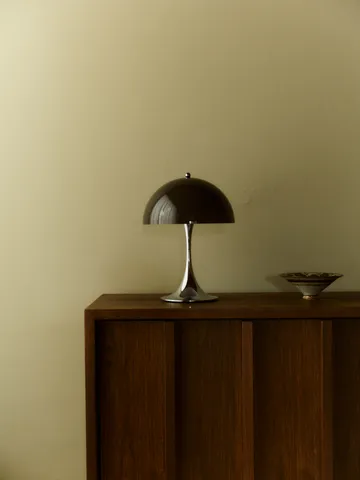 Panthella 250 portabel bordslampa V3 - Original Opal Brown - Louis Poulsen