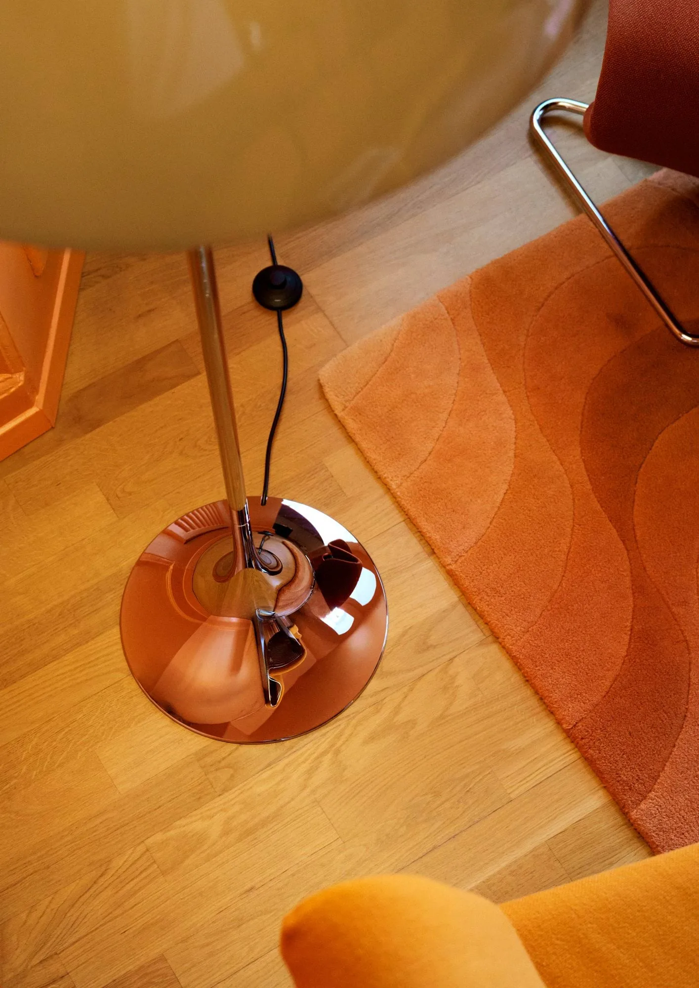 Panthella 500 golvlampa, Original opal brown Louis Poulsen