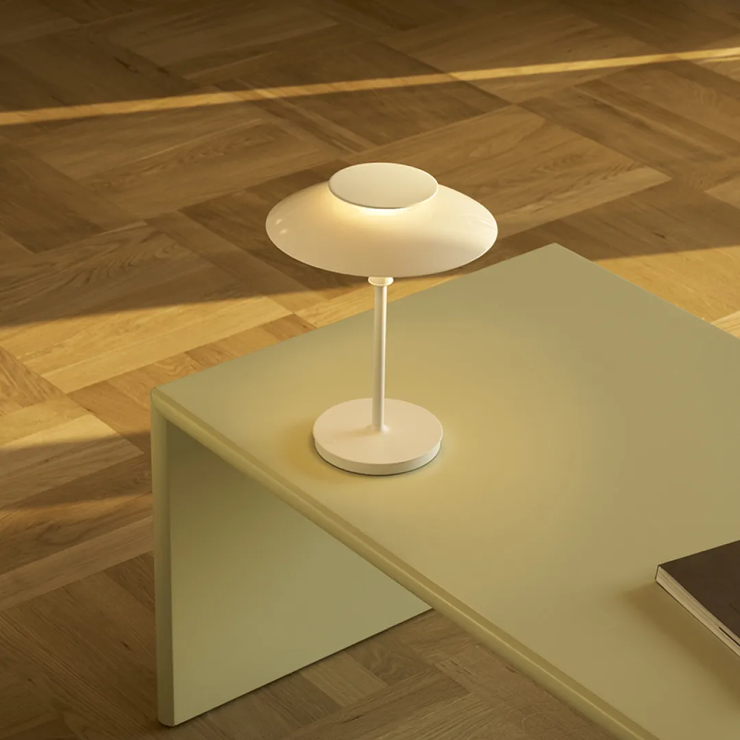 PH 80 portabel bordslampa, Vit opal, vit Louis Poulsen