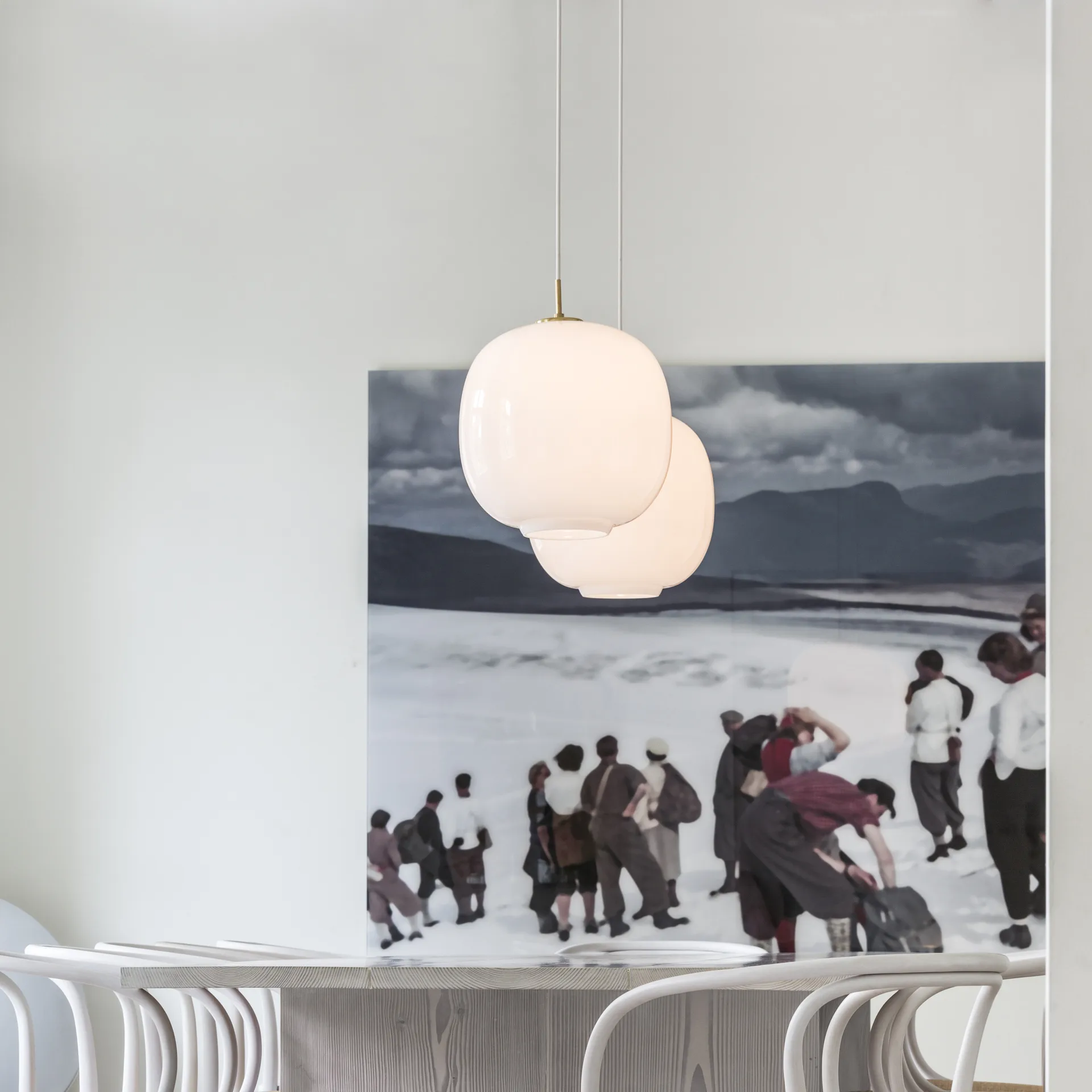 VL45 Radiohuspendel Ø37 cm, Brass-white opal glass Louis Poulsen