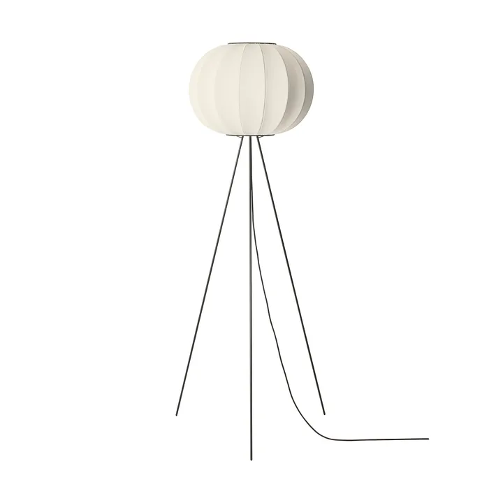 Knit-Wit 45 Round High golvlampa - Pearl white - Made By Hand