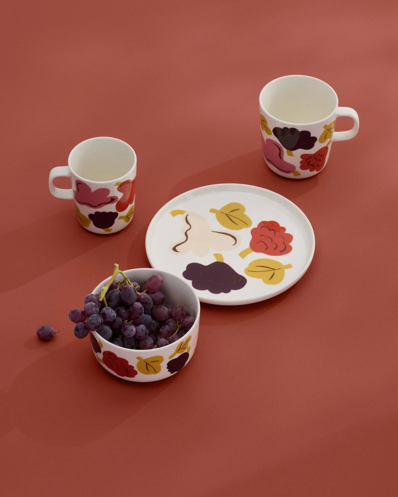 Kukasta Kukkaan skål, White-pink-terrac-plum, 50 cl Marimekko