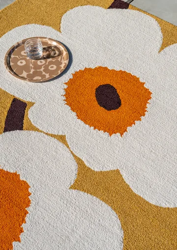 Unikko anniversary matta outdoor - Honey, 140x200 cm - Marimekko