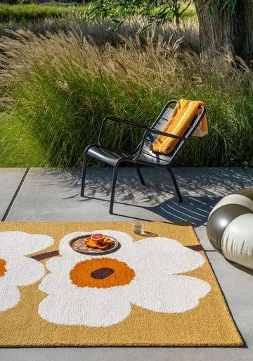 Unikko anniversary matta outdoor - Honey, 140x200 cm - Marimekko
