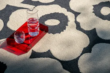 Unikko matta outdoor - Charcoal-white, 200x280 cm - Marimekko