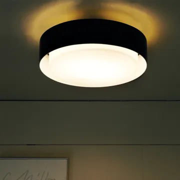 Plaff-On! vägg- och taklampa - black, ø33 - Marset
