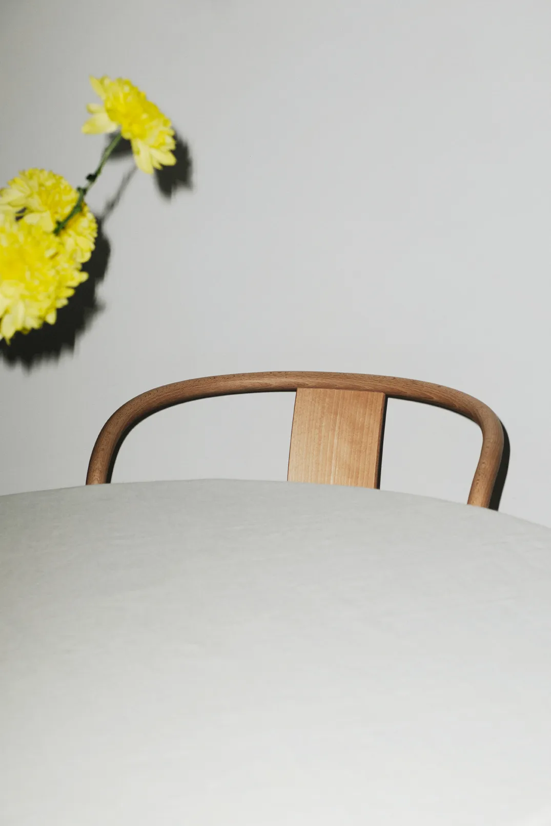 Icha stol, Bok Massproductions
