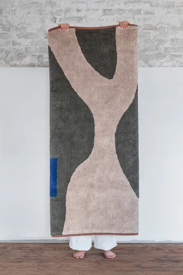 Figura matta - Dark olive, 70x150 cm - Mette Ditmer