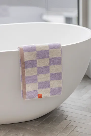 Retro handduk - Lilac, 70x133 cm - Mette Ditmer