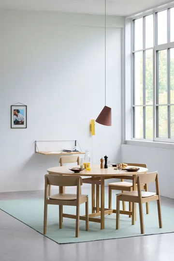 Everyday Chair stol - Lackerad ek - MOEBE