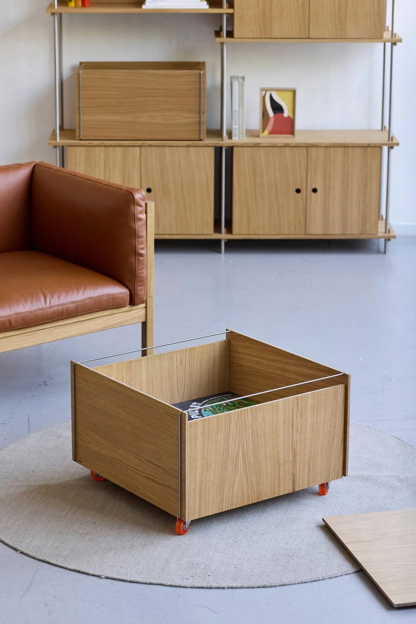 Moebe Storage Chest soffbord med förvaring, Oljad ek-svart, 60x61x38.2 cm MOEBE
