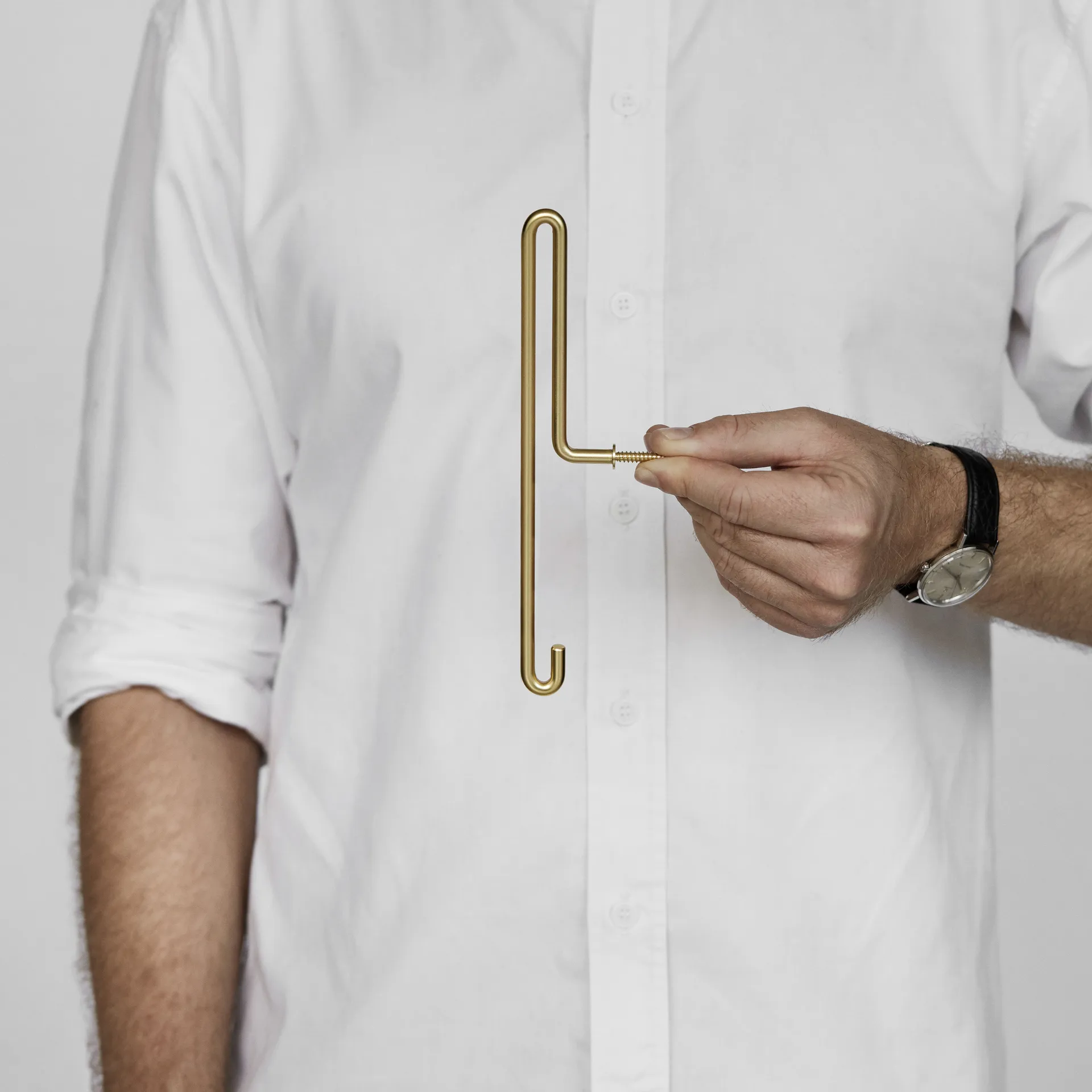 Moebe Wall hook large, Matt guld MOEBE