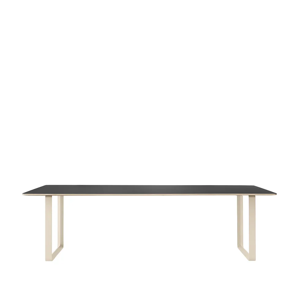 70/70 matbord 255x108 cm, Black linoleum-Plywood-Sand Muuto