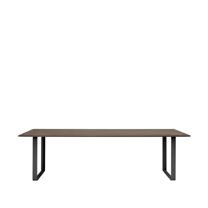 70/70 matbord 255x108 cm - Solid smoked oak-Black - Muuto