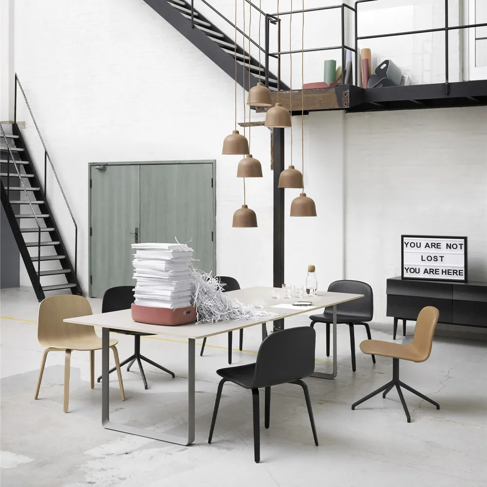 70/70 matbord 255x108 cm, White laminate-Plywood-Black Muuto