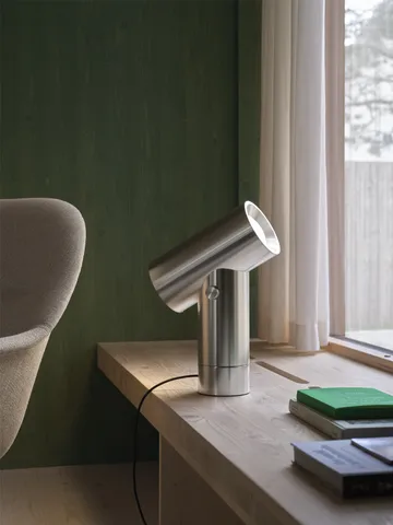 Beam bordslampa 45,4 cm - Polerad aluminium - Muuto