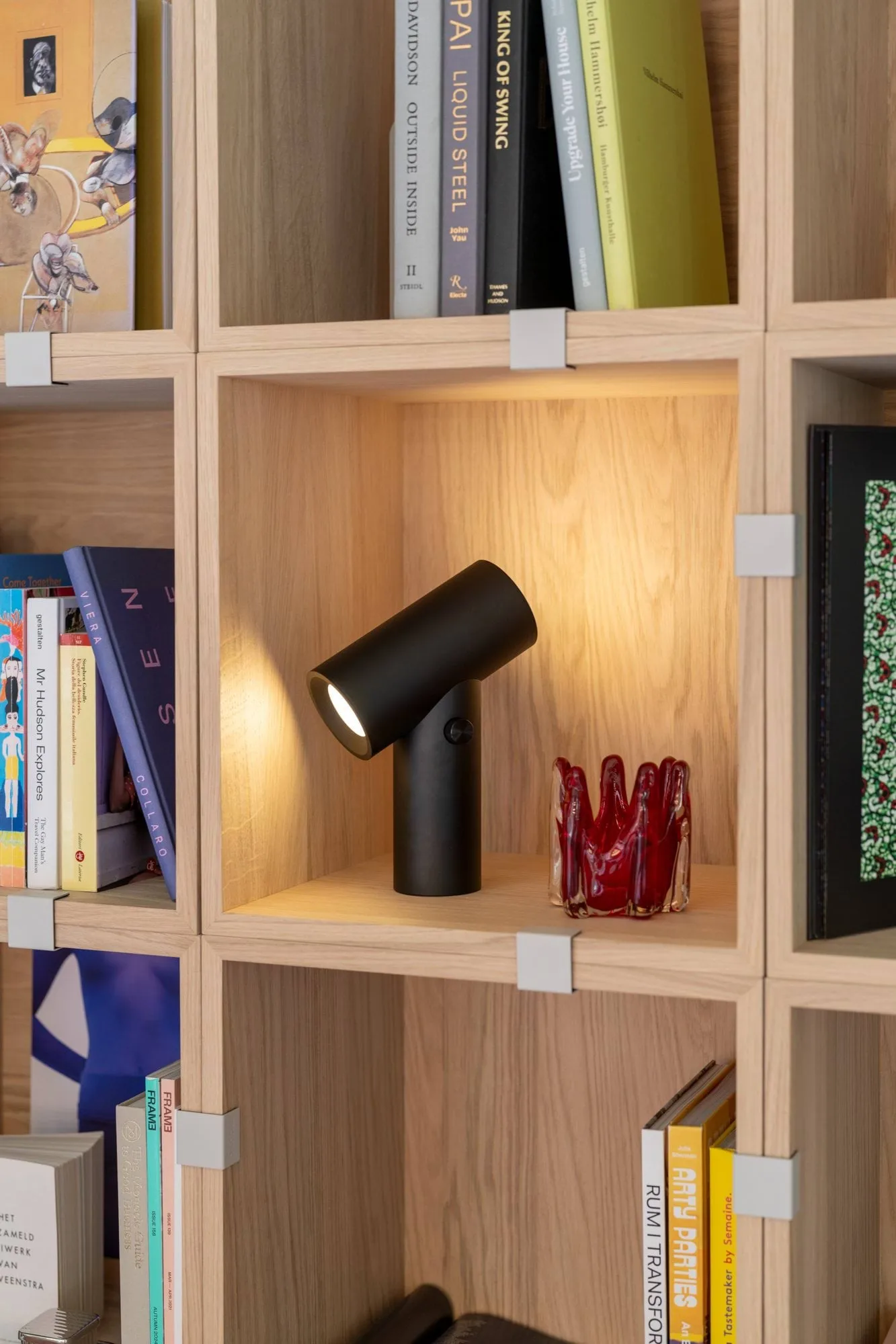 Beam portabel bordslampa, Black, 26,2 cm Muuto