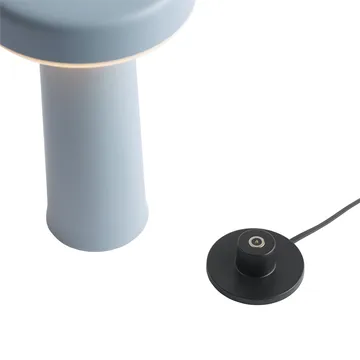Ease portabel bordslampa 21,5 cm - Light blue - Muuto