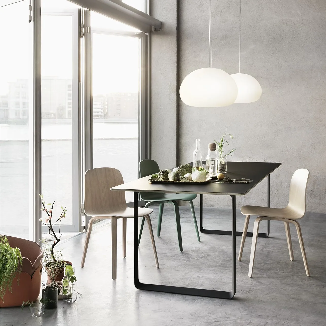Fluid taklampa, stor Muuto