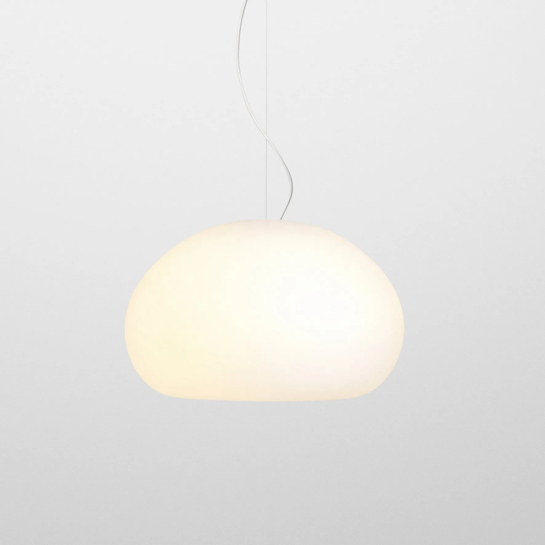 Fluid taklampa, stor Muuto