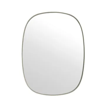 Framed spegel - Grå, 59x44 cm - Muuto
