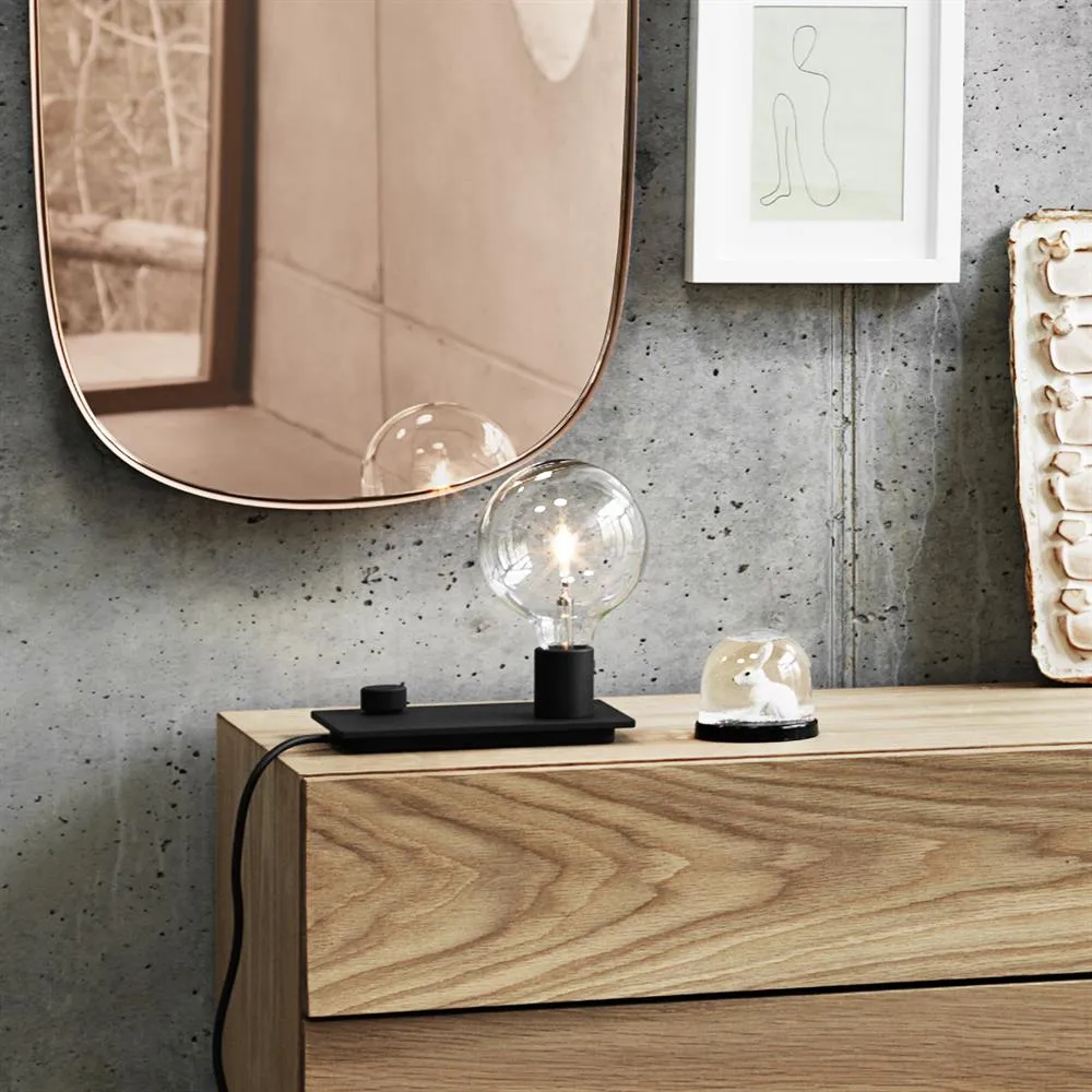 Framed spegel, Rose, 59x44 cm Muuto