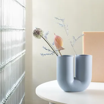 Kink vas 26 cm - Ljusblå - Muuto