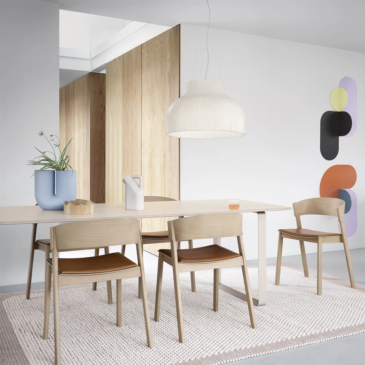 Kink vas 26 cm, Ljusblå Muuto