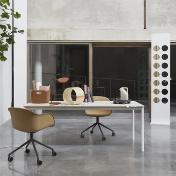 Leaf bordslampa - Copper brown - Muuto