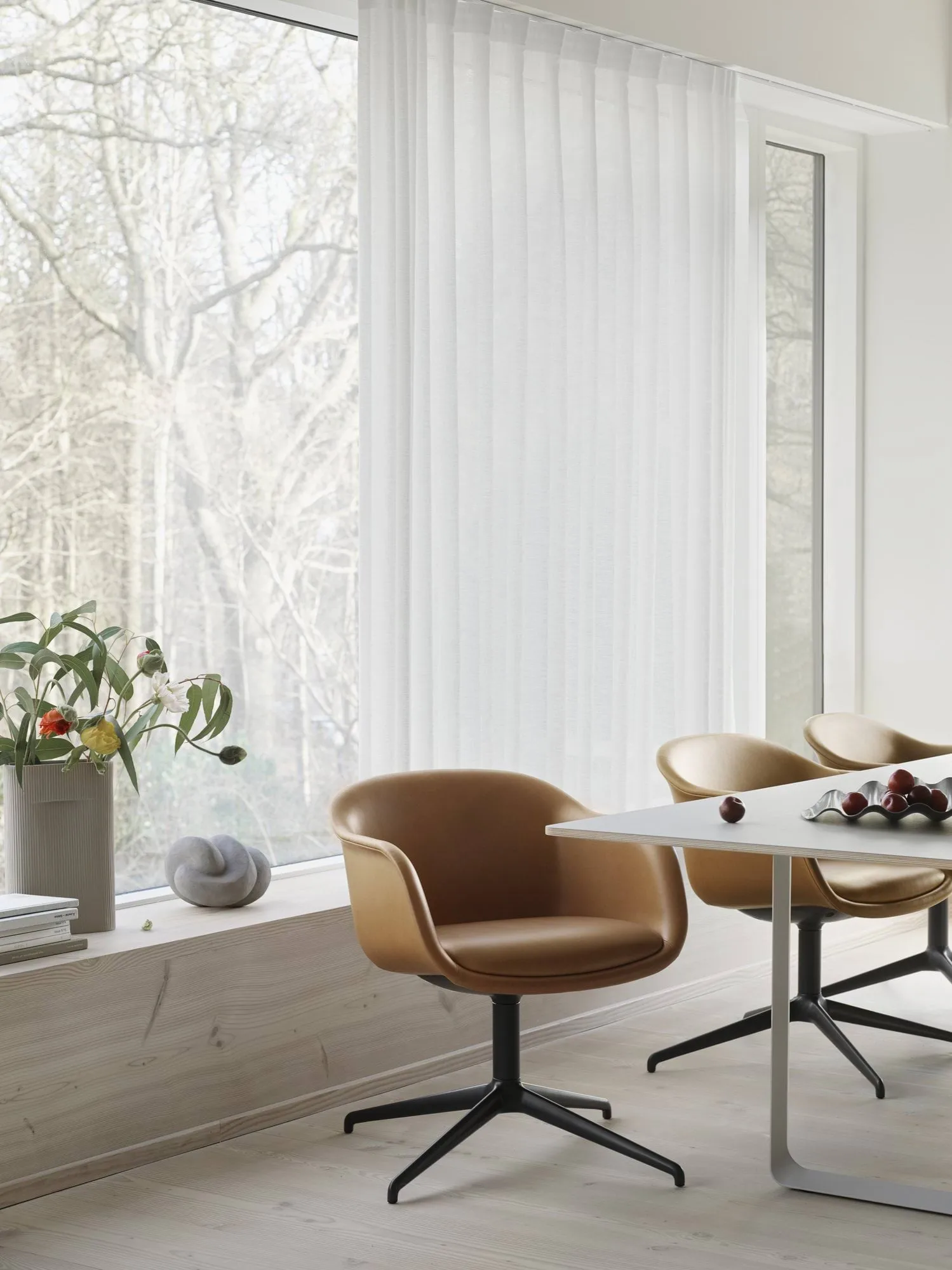 Ridge vas frostat glas 16,5 cm, Light orange Muuto