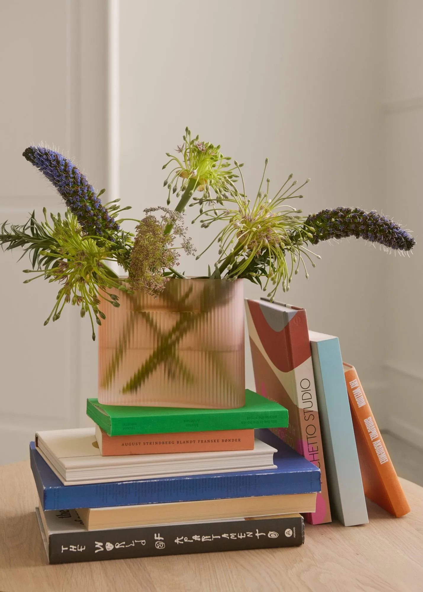 Ridge vas frostat glas 16,5 cm, Light orange Muuto
