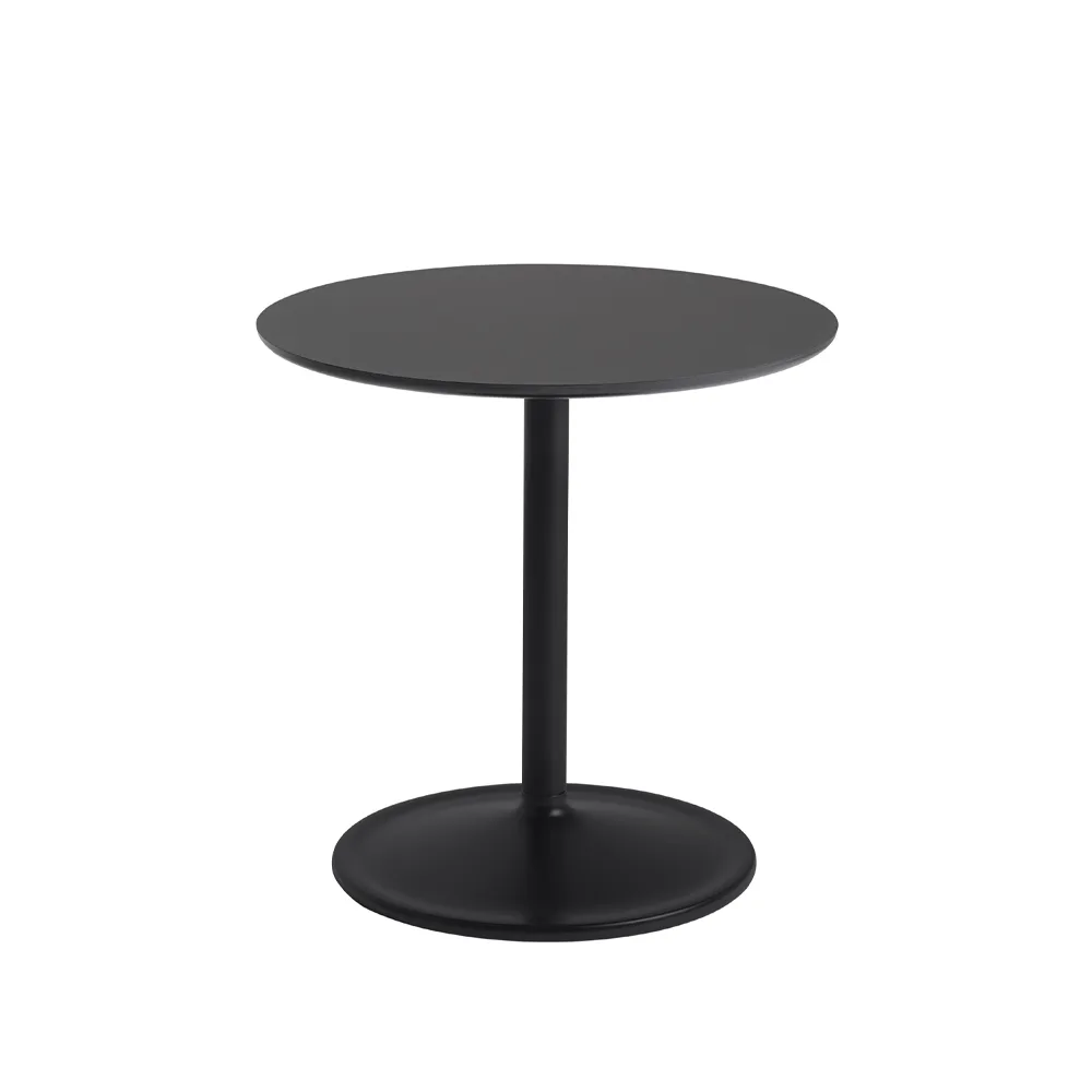 Soft sidobord Ø48cm, Black nanolaminate H: 48 cm Muuto