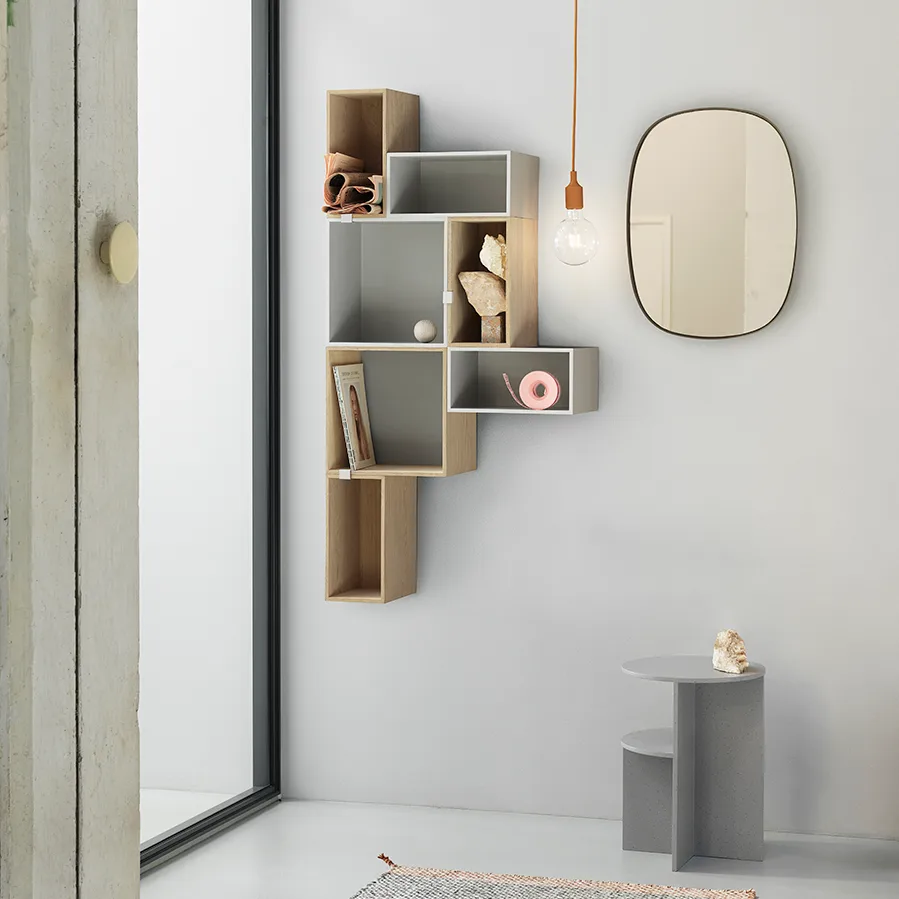 Stacked förvaringssystem small med ryggskiva, Oak Muuto