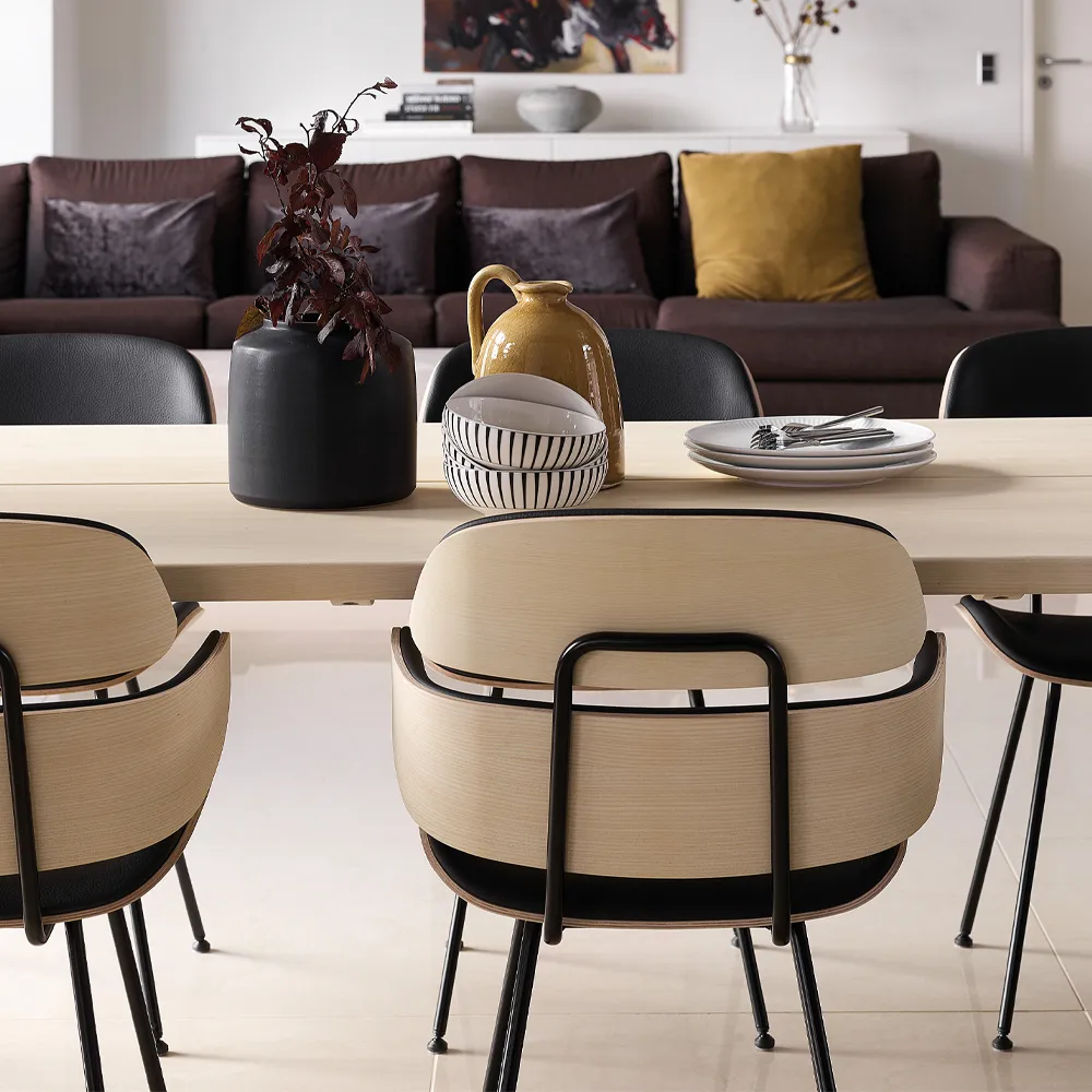 Midas GM 576 karmstol, Svart läder select-oljad ek Naver Collection