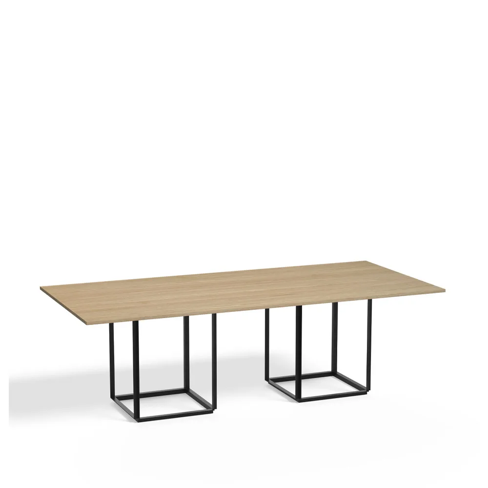 Florence matbord rektangulärt, natural oak, svart stativ New Works