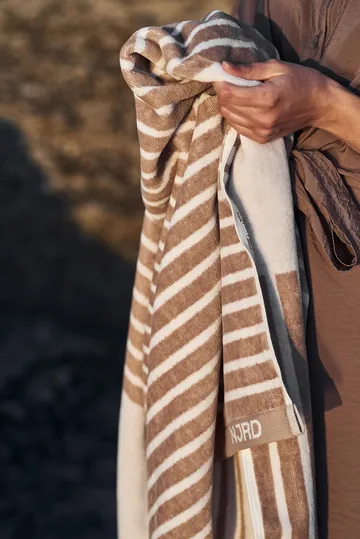 Stripes badhandduk 70x140 cm - Beige - NJRD
