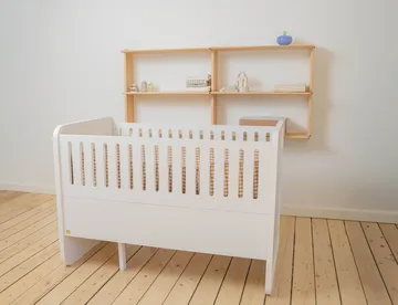 Form baby & juniorsäng 166x77,5x87 cm - Vit - Nofred