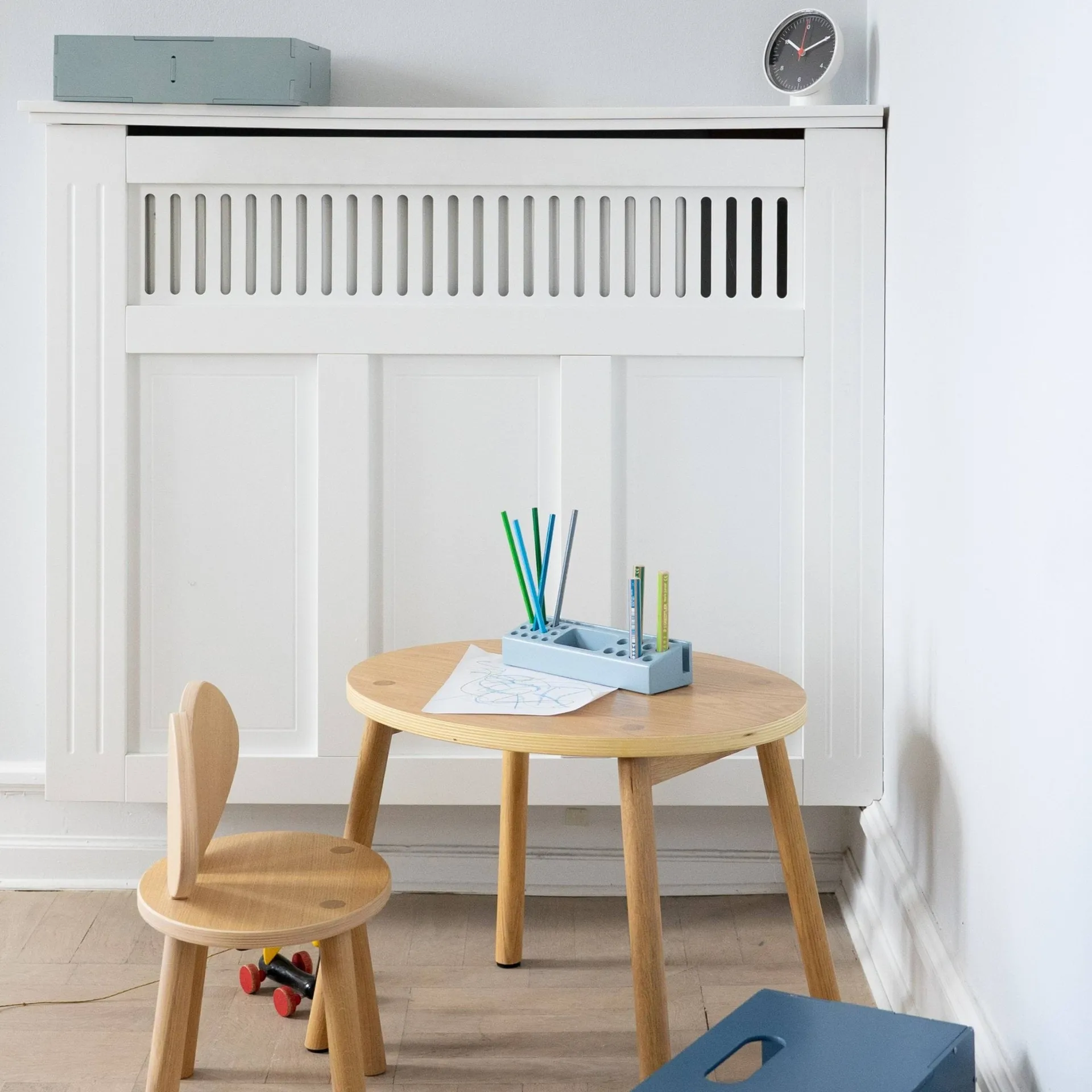 Mouse Chair barnstol, Ek Nofred