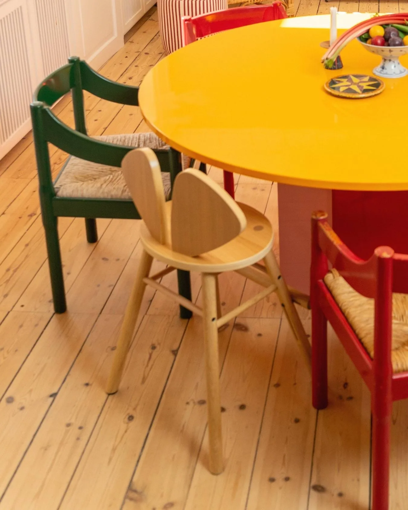 Mouse Chair Junior stol, Ek Nofred