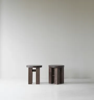 Fyr rund pall 45 cm - Dark brown, Ø40x45 cm - Normann Copenhagen