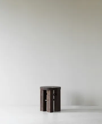Fyr rund pall 45 cm - Dark brown, Ø40x45 cm - Normann Copenhagen