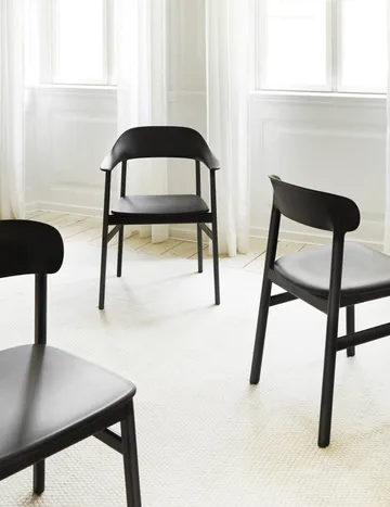 Herit stol rökt ek - Sand - Normann Copenhagen
