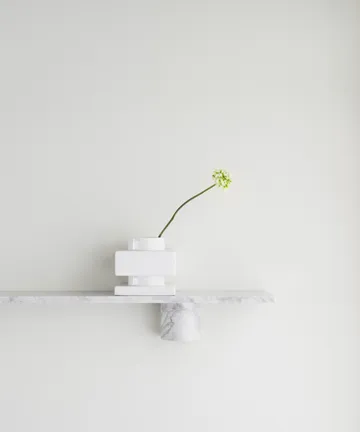 Sten Shelf hylla 80 cm - White marble - Normann Copenhagen